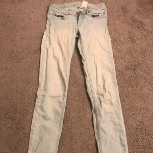 Light wash jeans